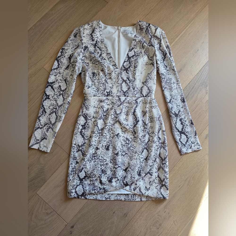 Gianni Bini Snakeskin Long Sleeve Dress